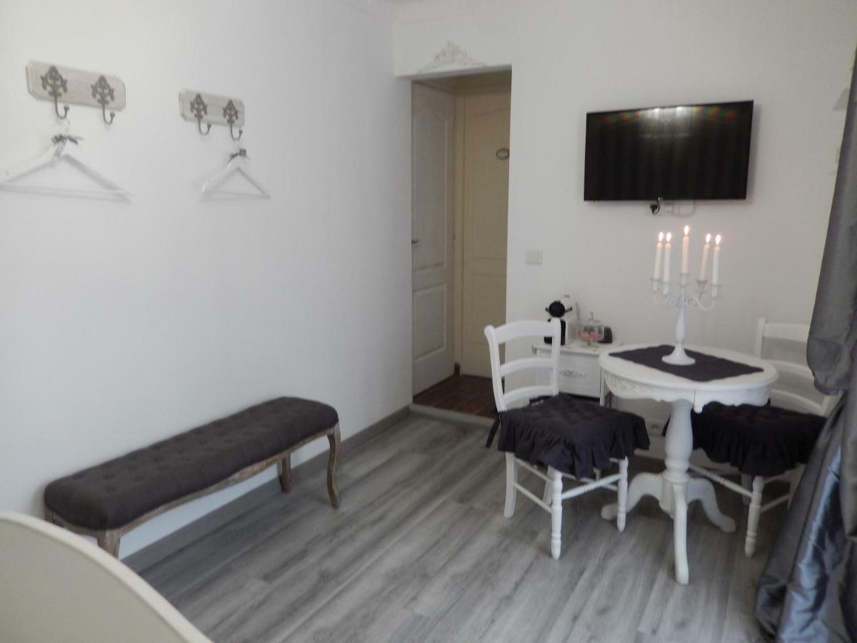 La Cordonnerie De Reau Bed and Breakfast Εξωτερικό φωτογραφία